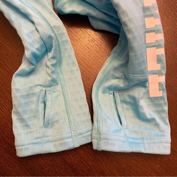 Under Armour Cold Gear Morning Mile 1/4 Zip Fitted Top Size Medium - Picture 8 of 12